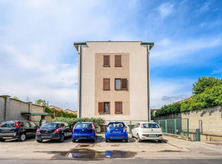 Casa Albertina Grazioso Appartamento Vicino Alla Stazione Monza Exteriör bild