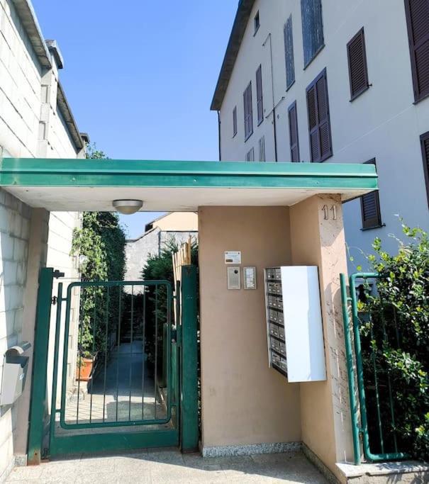 Casa Albertina Grazioso Appartamento Vicino Alla Stazione Monza Exteriör bild