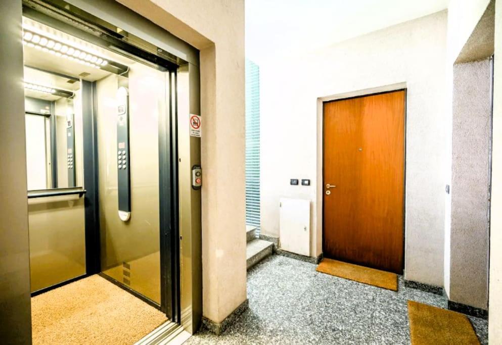 Casa Albertina Grazioso Appartamento Vicino Alla Stazione Monza Exteriör bild