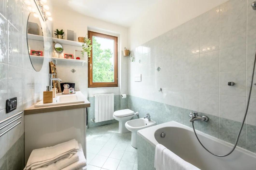 Casa Albertina Grazioso Appartamento Vicino Alla Stazione Monza Exteriör bild